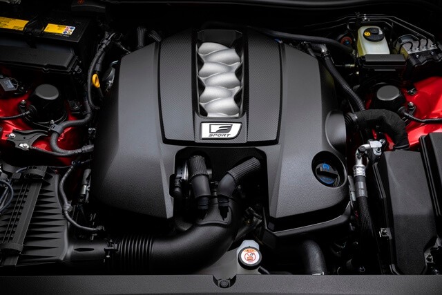 Lexus-IS-500-F-Sport-Performan-dong-co