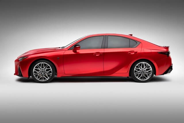 Lexus-IS-500-F-Sport-Performan-than-xe