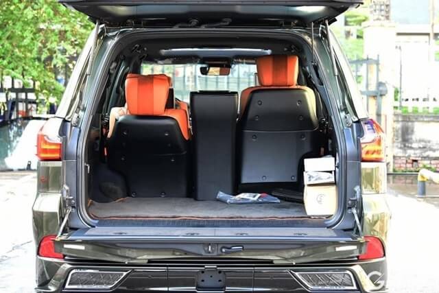 Lexus-LX570-Super-Sport-04-cho-khoang-hanh-ly
