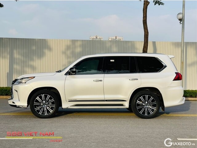 Lexus-LX570-Super-Sport-2021-than-xe