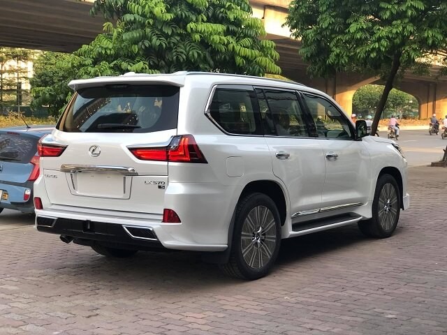 Lexus-LX570-Super-Sport-nhap-khau