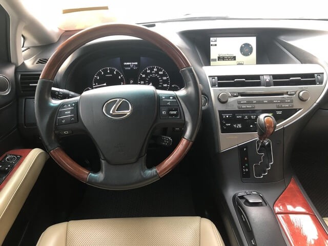 Lexus-RX350-2010-vo-lang.