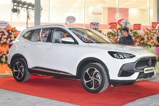 MG-HS-facelift-ta-viet-nam