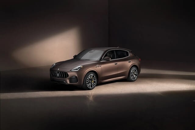 Maserati-Grecale-ra-mat