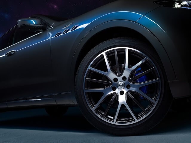 Maserati-Levante-Hybrid-la-zang