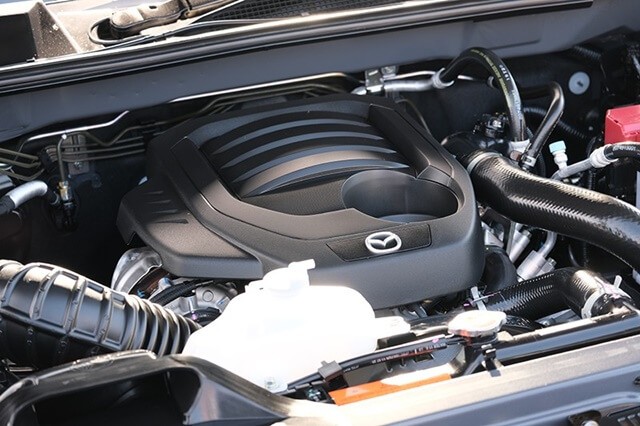 Mazda-BT-50-2021-dong-co