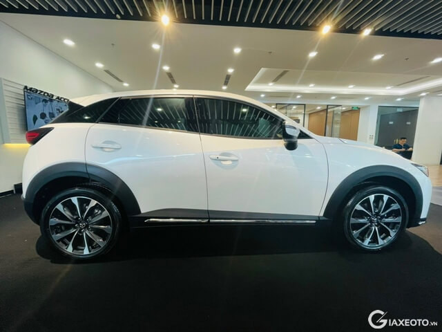 Mazda-CX3-2024-van-hanh