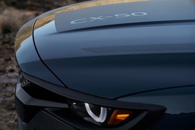 Mazda-CX50-khoang-hanh-ly