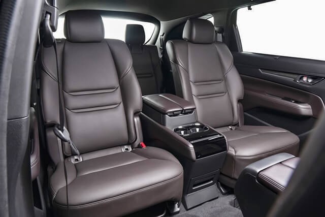 Mazda-CX8-ghe-ngoi-khoang-hanh-khach