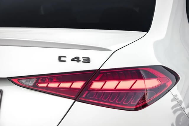 Mercedes-AMG-C43-den-hau