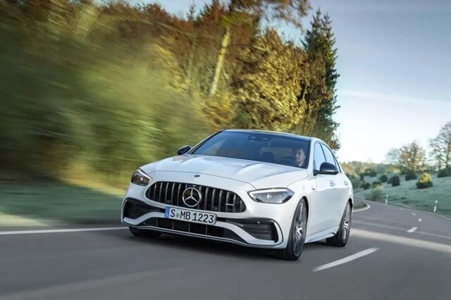 Mercedes-AMG-C43-ngoai-that