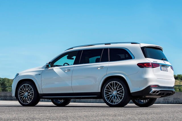 Mercedes-AMG-GLS-63-2021-suon-xe