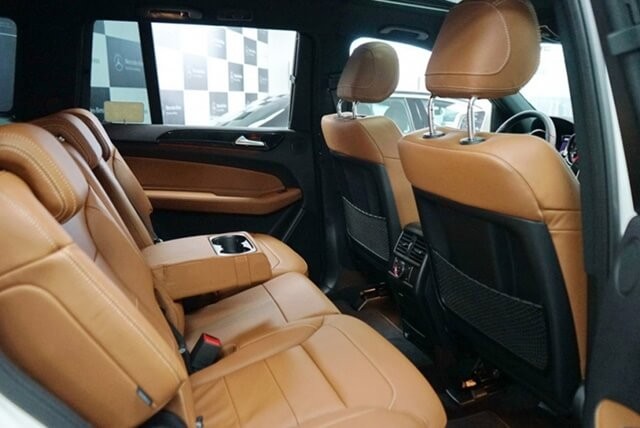 Mercedes-Benz-GLS-350D-4Matic-hang-ghe-2