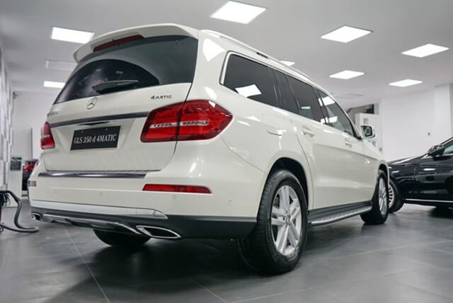 Mercedes-Benz-GLS-350D-4Matic-hong-xe