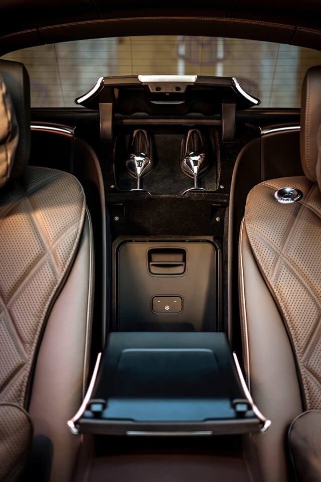 Mercedes-Maybach-EQS-680-ly-ruou