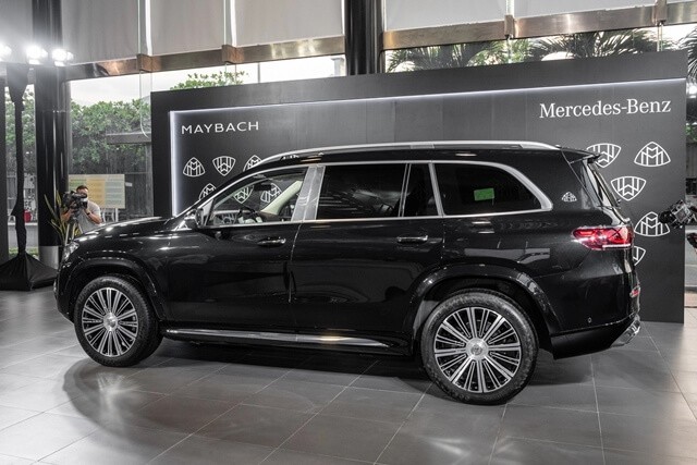Mercedes-Maybach-GLS-480-4Matic-than-xe