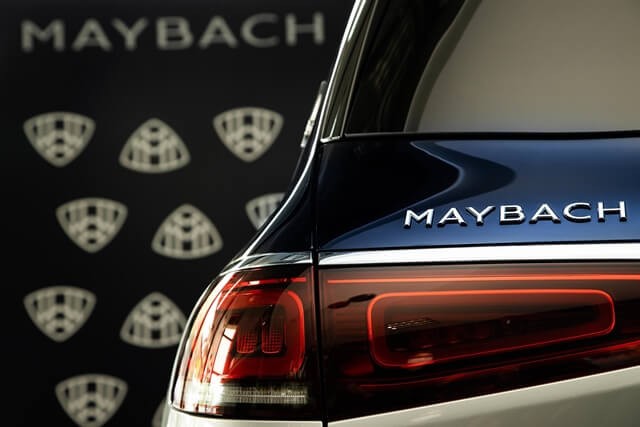 Mercedes-Maybach-GLS-600-Edition-100-den-hau