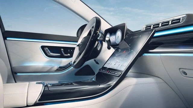 Mercedes-Maybach-S450-4-Matic-trung-tam-dieu-khien