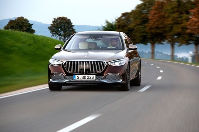 Mercedes-Maybach-S580-4Matic-2021-dau-xe