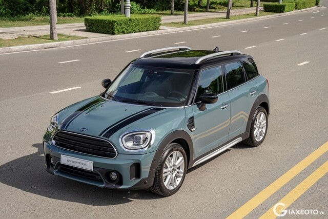 Mini-Cooper-Countryman-gia-xe