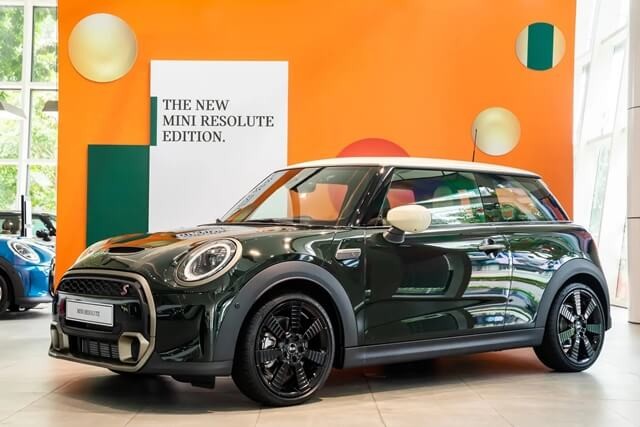 Mini-Cooper-S-3-cua-Resolute
