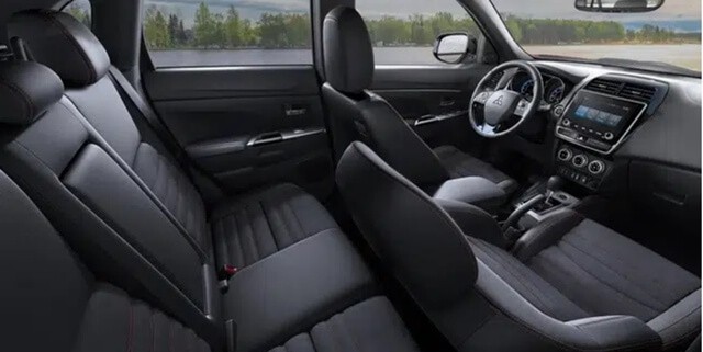 Mitsubishi-Outlander-Sport-2021-tong-the-khoang-noi-that