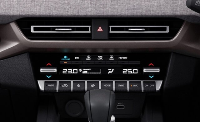 Mitsubishi-XForce-dieu-hoa