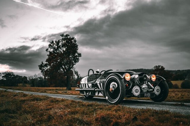 Morgan-3-Wheeler-suon-xxe