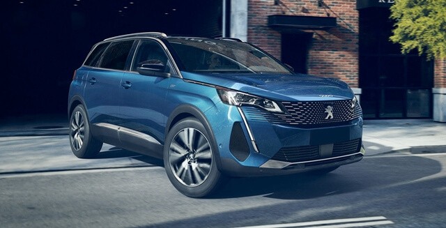 Peugeot-5008-2022