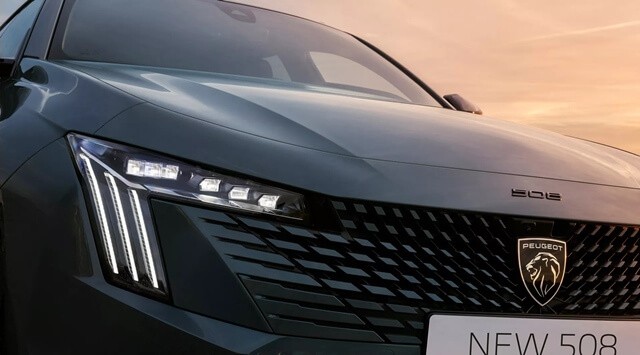 Peugeot-508-den-pha