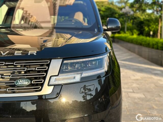 Range-Rover-Autobiography-LWB-den-pha
