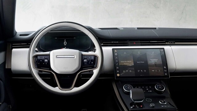 Range-Rover-Sport-vo-lang