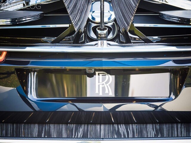 Rolls-Royce-Boat-Tail-tien-ich