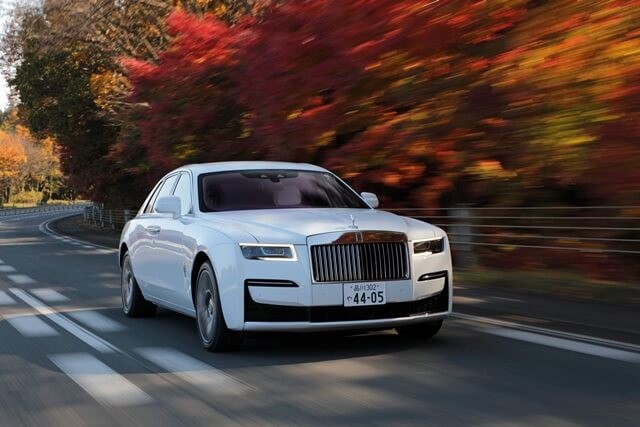 Rolls-Royce-Ghost-tong-the-ngoai-that