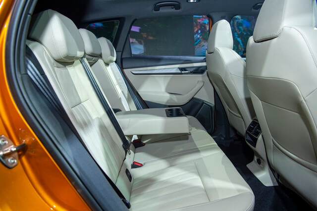 Skoda-Karoq-hang-ghe-sau
