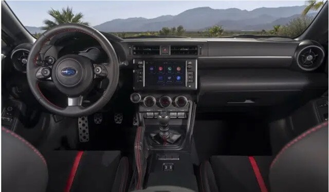 Subaru-BRZ-cabin