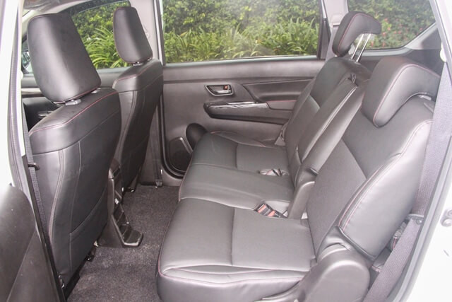 Suzuki-Ertiga-hang-ghe-thu-2