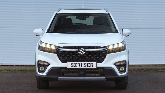 Suzuki-SX4-S-Cross-2022-dau-xe