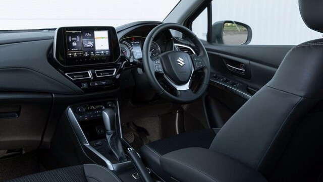 Suzuki-SX4-S-Cross-2022-noi-that-khoang-lai