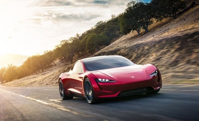 Tesla-Roadster-ra-mat