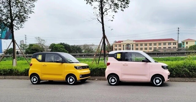 Wuling-HongGuang-Mini-EV-mau-vang-va-mau-hong