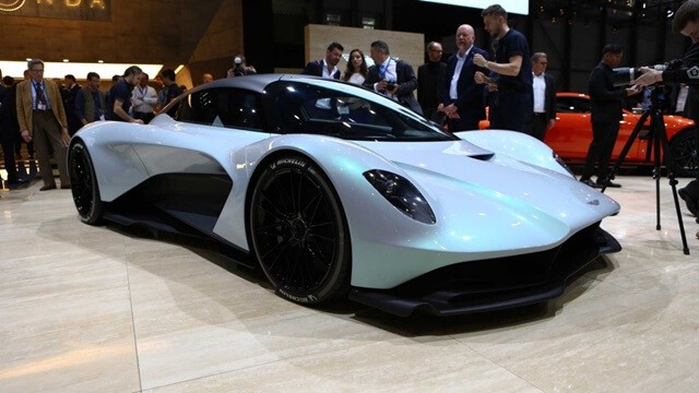 aston-martin-valhalla-ra-mat