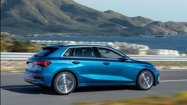 audi-a3-sportback-van-hanh