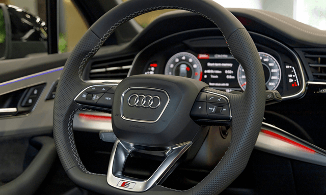 audi-q7-vo-lang