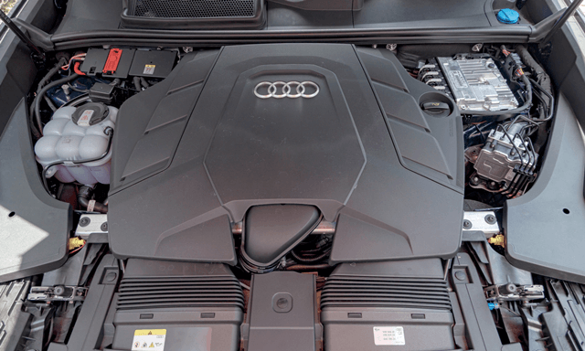 audi-q8-dong-co