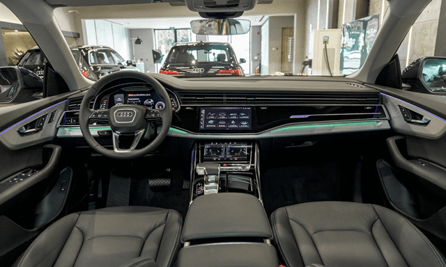 audi-q8-noi-that-khoang-lai