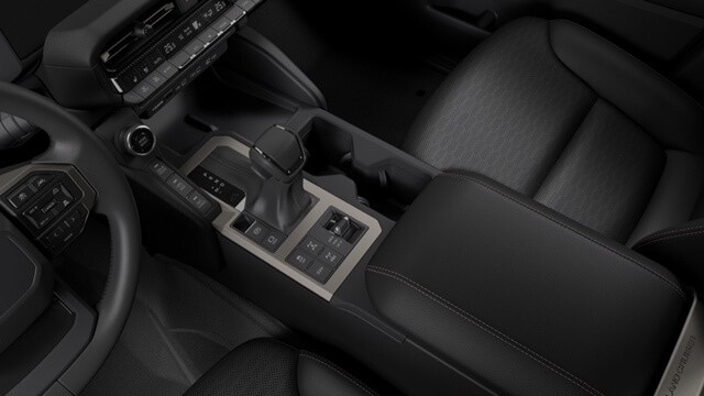 be-trung-tam-xe-toyota-prado-2024