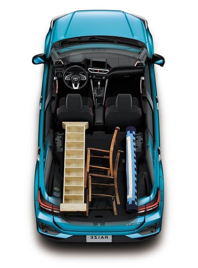 cabin-xe-toyota-raize