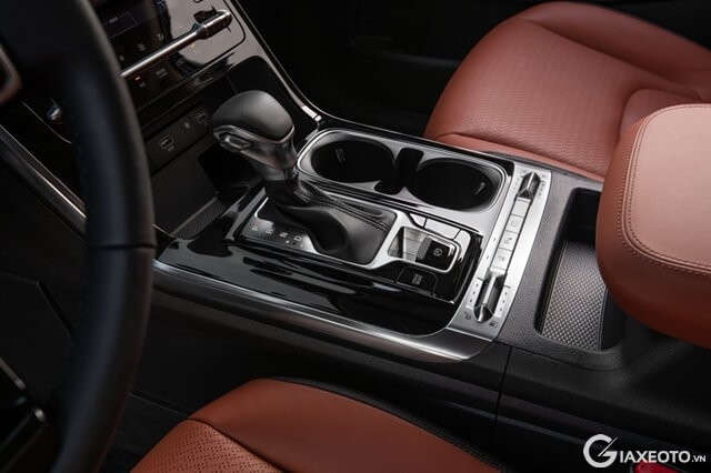 can-so-xe-Kia-Carnival