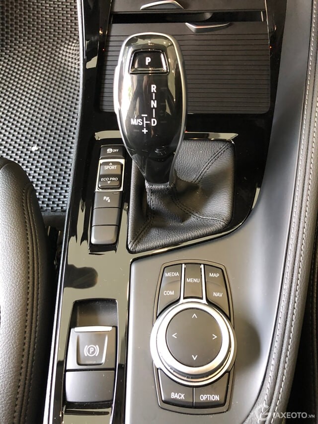 can-so-xe-bmw-x1
